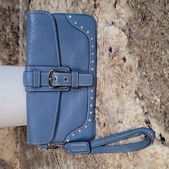Coach Handbags - Coach EUC Leather Front Buckle Blue Flap Wristlet